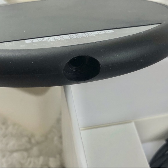 NIB Mophie Wireless Charging Base for Iphone - Picture 13 of 16